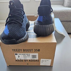 (2) Pair New Yeezy Boost 350 V2